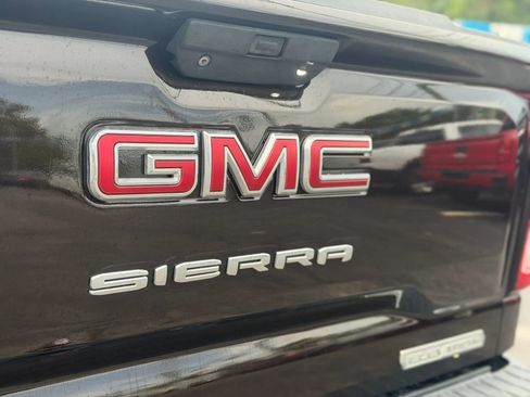 Used 2020 GMC Sierra 1500 Elevation w/ Elevation Value Package RWD image 9