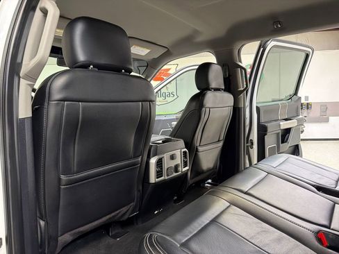 Used 2020 Ford F350 Lariat w/ Lariat Ultimate Package AWD/4WD image 34