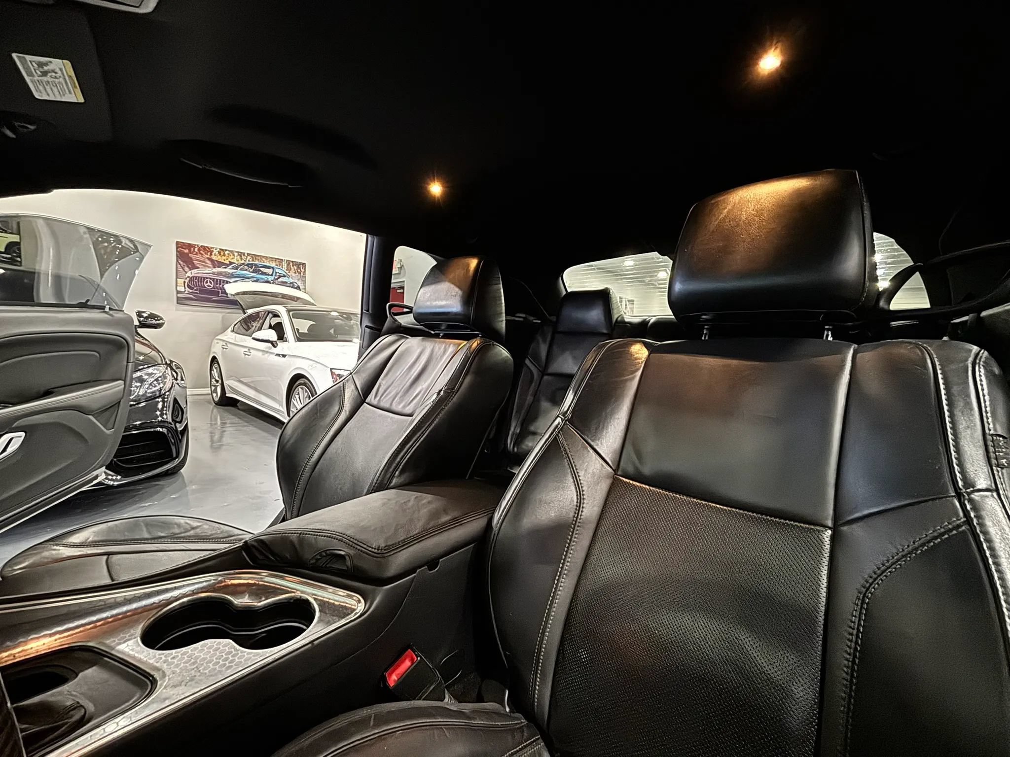 Used 2015 Dodge Challenger SXT Plus RWD image 11