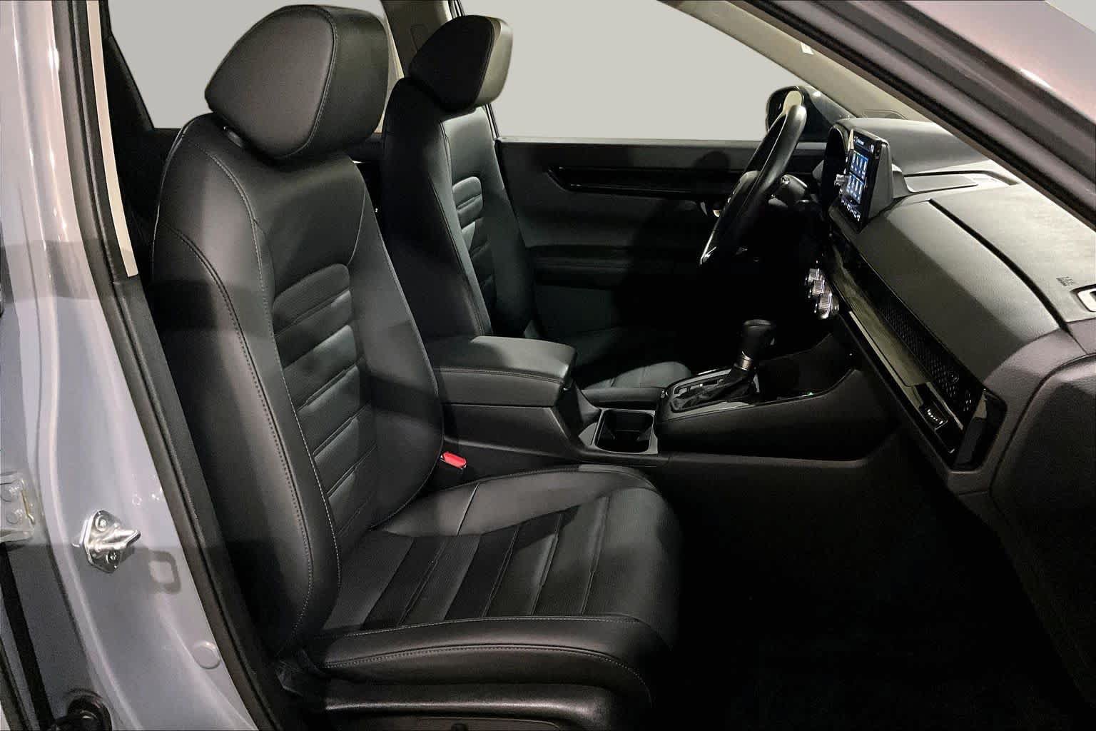 Used 2025 Honda CR-V EX-L image 7