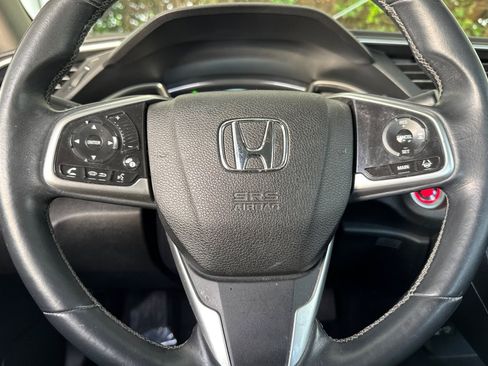 Used 2016 Honda Civic Touring image 16