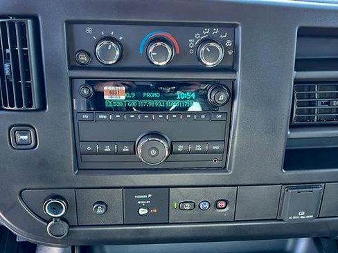 New 2025 Chevrolet Express 2500 w/ Driver Convenience Package image 20