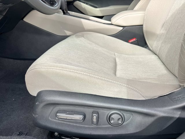 Used 2023 Honda Accord EX image 17