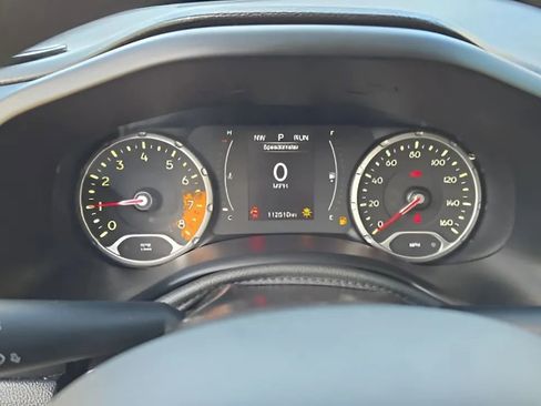 Used 2017 Jeep Renegade Sport w/ Power & Air Group FWD image 29