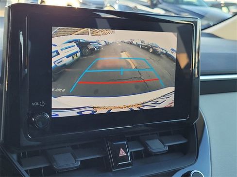 Used 2023 Toyota Corolla LE image 10