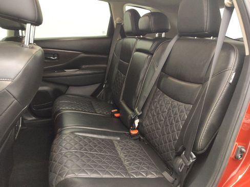 Used 2019 Nissan Murano Platinum FWD image 18