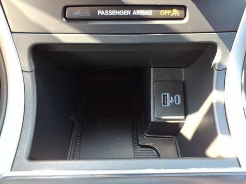 Used 2024 Ford Edge ST-Line AWD/4WD image 17