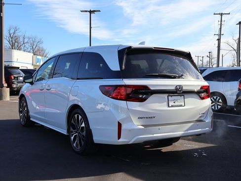 New 2026 Honda Odyssey Elite image 4