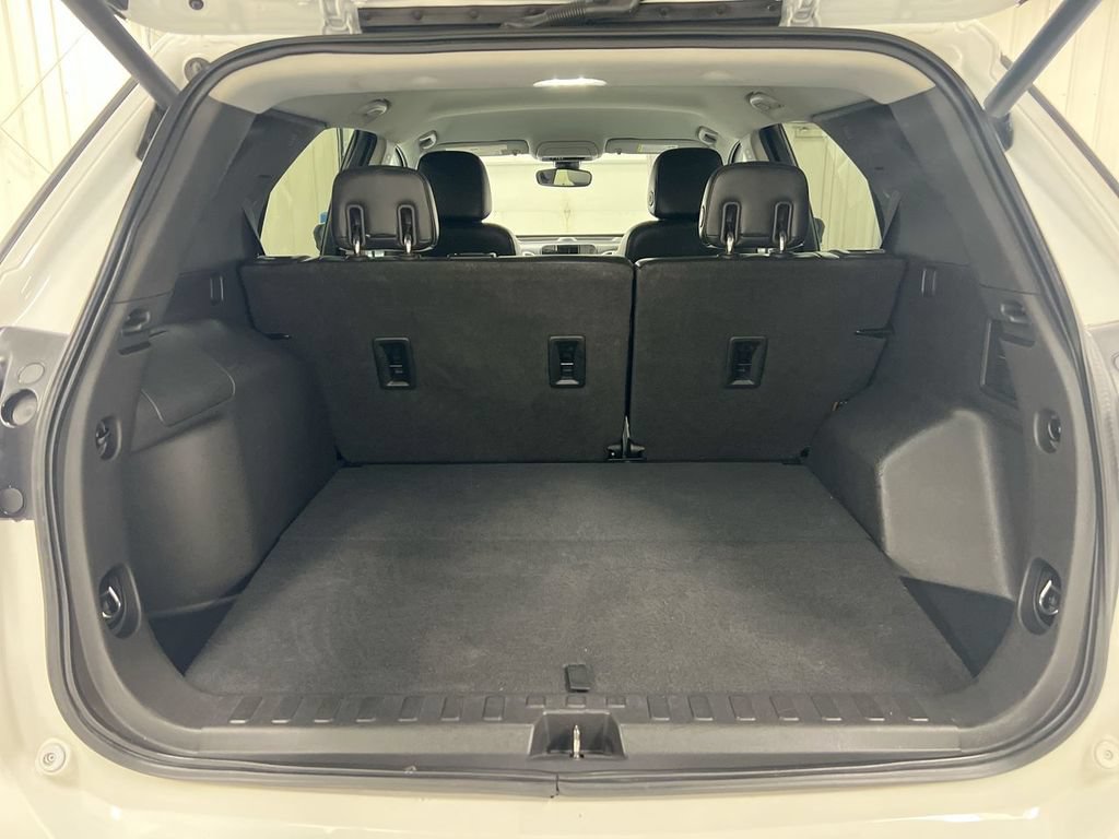 Used 2020 Chevrolet Equinox Premier FWD image 23