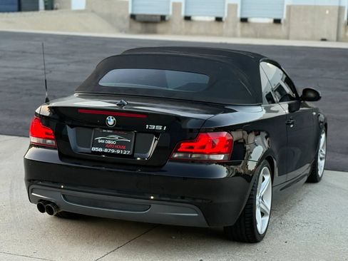 Used 2009 BMW 135i Convertible RWD image 25