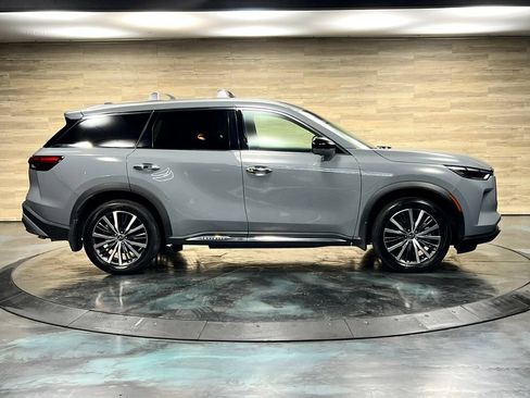 Used 2025 INFINITI QX60 Sensory w/ Vision Package AWD/4WD image 23