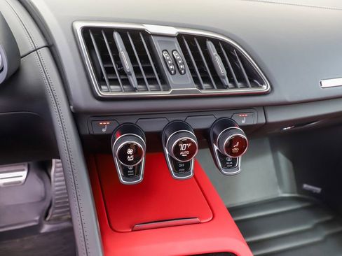 Used 2023 Audi R8 V10 performance RWD image 34