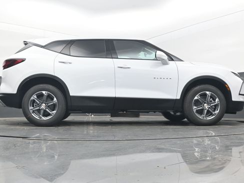 New 2026 Chevrolet Blazer LT FWD image 30
