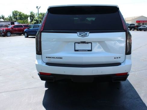 Used 2022 Cadillac Escalade ESV Sport Platinum w/ LPO, ONYX Package image 14