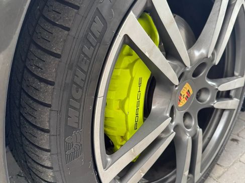 Used 2016 Porsche Panamera S RWD image 14