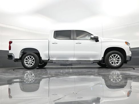Used 2024 Chevrolet Silverado 1500 LT RWD image 22