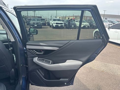 Used 2020 Subaru Outback Limited AWD/4WD image 38