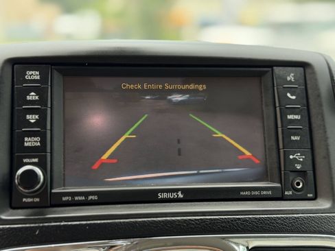 Used 2012 Chrysler Town & Country Touring-L w/ Entertainment Group #2 FWD image 14