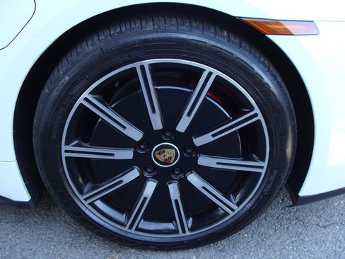 Used 2020 Porsche Taycan 4S AWD/4WD image 40