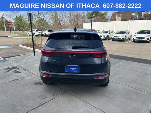 Used 2019 Kia Sportage LX AWD/4WD image 6