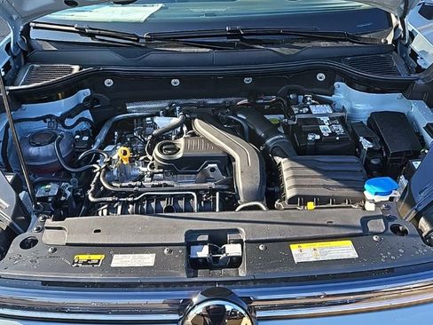 New 2026 Volkswagen Taos SEL AWD/4WD image 10
