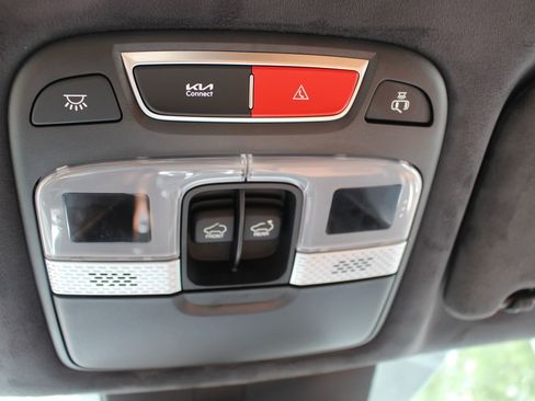 Certified 2024 Kia Telluride SX Prestige X-Line AWD/4WD image 29