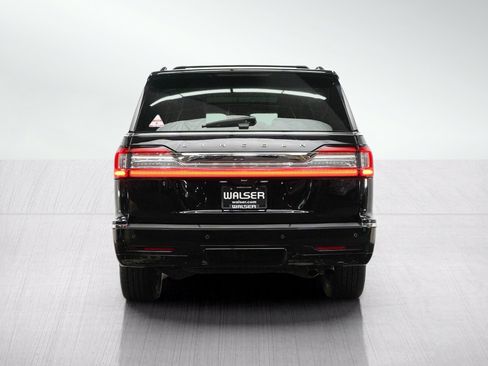 Used 2021 Lincoln Navigator L Reserve AWD/4WD image 4