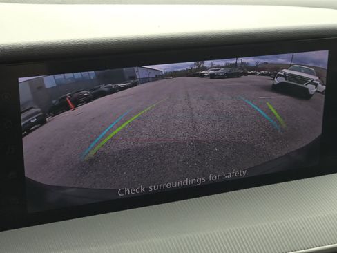 Used 2025 Nissan Murano SV AWD/4WD image 37