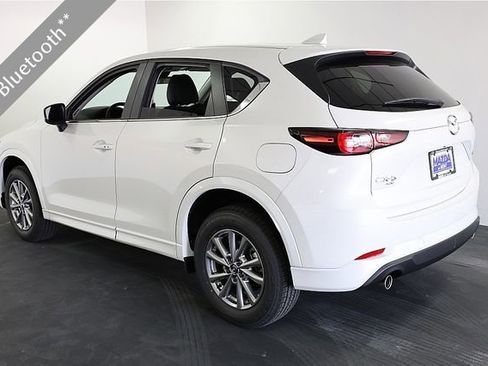New 2025 MAZDA CX-5 AWD 2.5 S w/ Select Package image 4