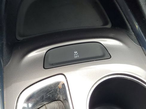 Used 2022 Chevrolet Malibu LT FWD image 19