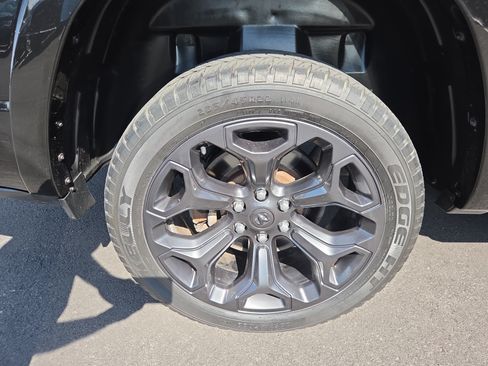 Used 2020 RAM 1500 Limited AWD/4WD image 30