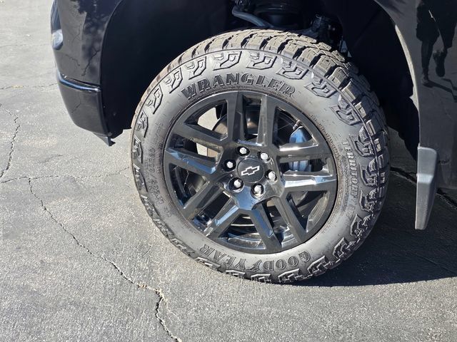 Certified 2026 Chevrolet Silverado 1500 LT Trail Boss w/ LT Trail Boss Premium Package AWD/4WD image 5
