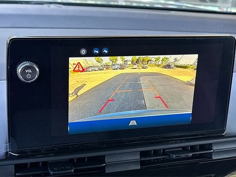 Used 2025 Honda Prologue Touring image 24