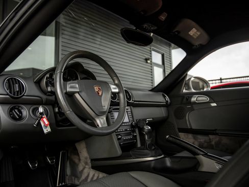 Used 2009 Porsche Cayman RWD image 4