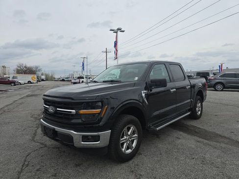 Certified 2025 Ford F150 XLT w/ Equipment Group 301A Standard image 9