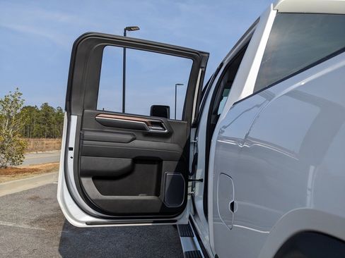 Used 2024 GMC Sierra 2500 Denali w/ Denali Reserve Package image 61