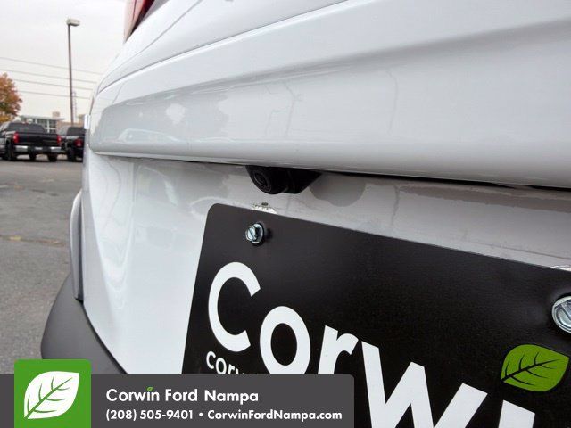 Used 2022 Hyundai Kona SE AWD/4WD image 11