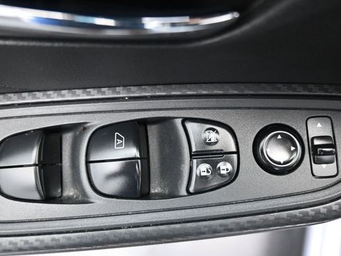 Used 2024 Nissan Versa SV FWD image 13