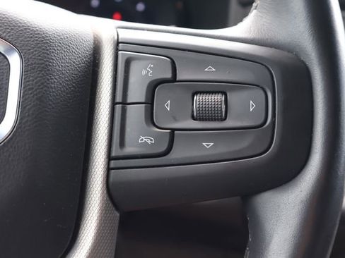 Used 2024 GMC Yukon Denali w/ Advanced Technology Package AWD/4WD image 27