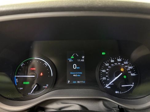 Used 2021 Toyota Sienna XSE FWD image 38