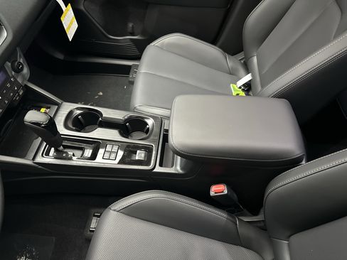 New 2026 Subaru Outback Limited AWD/4WD image 39