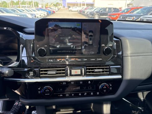 Used 2025 Nissan Pathfinder Platinum w/ Cargo Package FWD image 25