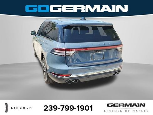 New 2026 Lincoln Aviator 2WD image 10