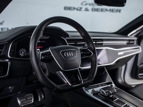 Used 2021 Audi RS 6 image 20