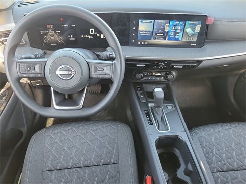 New 2026 Nissan Kicks SV w/ Cold Weather Package image 4