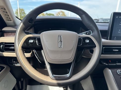 Used 2022 Lincoln Aviator Grand Touring w/ Equipment Group 301A image 12
