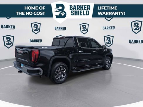 Used 2023 GMC Sierra 1500 SLT w/ SLT Premium Package AWD/4WD image 9