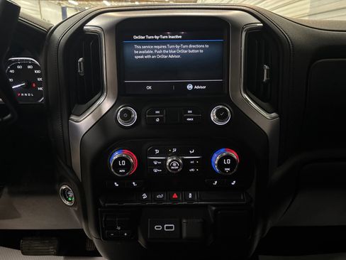 Used 2021 GMC Sierra 2500 SLE w/ SLE Value Package; AWD/4WD image 18
