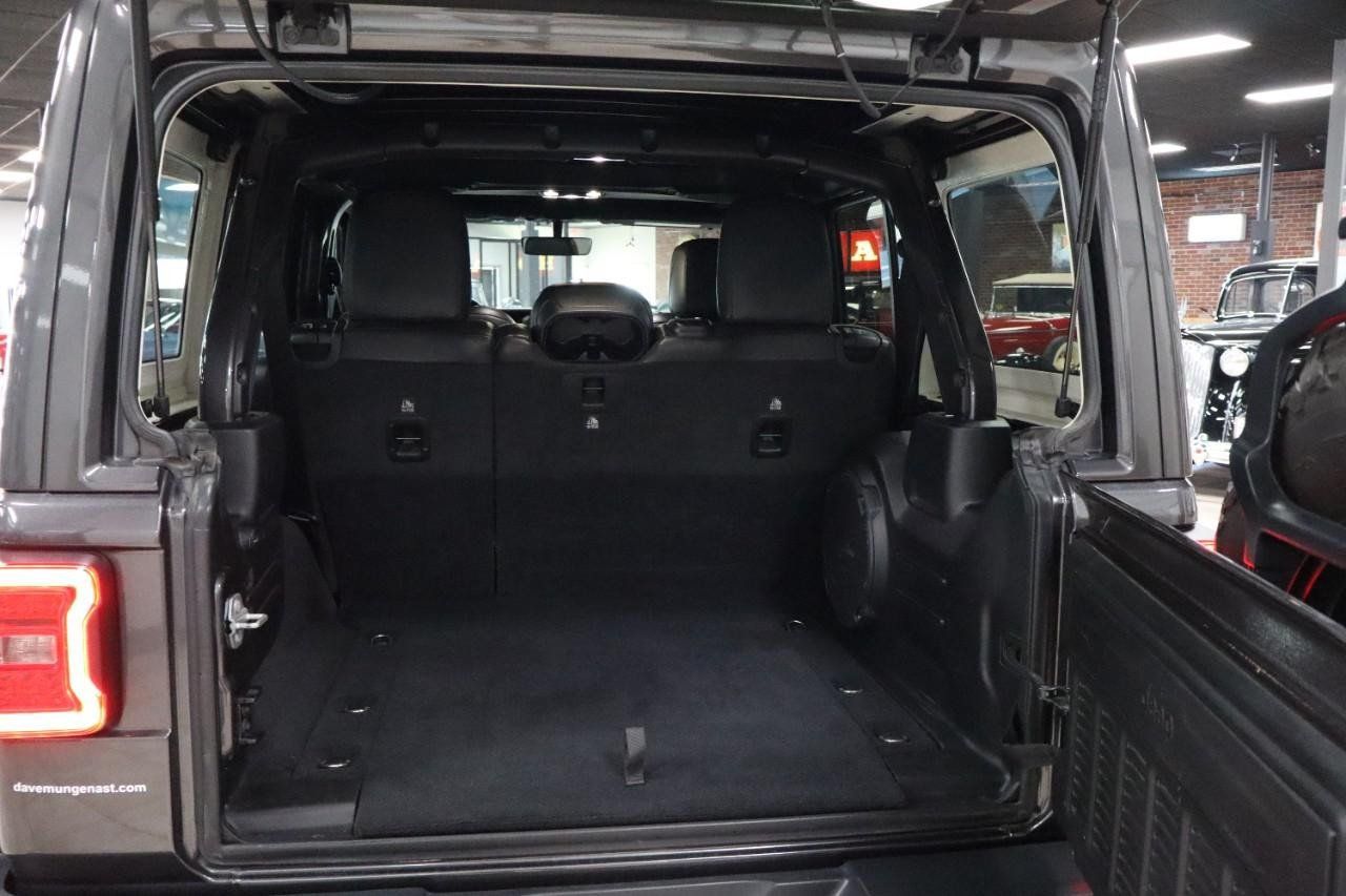 Used 2020 Jeep Wrangler Unlimited Rubicon AWD/4WD image 22