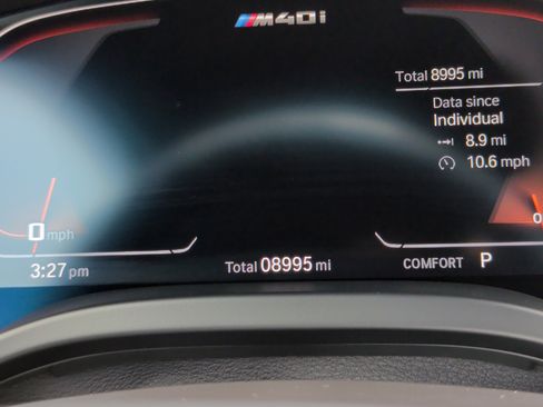 Used 2025 BMW X4 M40i AWD/4WD image 16